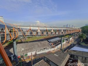 Peresmian Skywalk Kebayoran Lama Ditunda Lagi, Heru: Tetap Bisa Digunakan