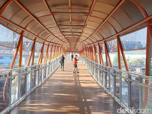 Skywalk Kebayoran Lama Diuji Coba Hari Ini, Begini Penampakannya