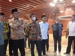 Pesan Tokoh Senior Golkar untuk Ridwan Kamil