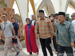 Diajak RK Menengok Keindahan Masjid Al Jabbar, Jusuf Kalla: Luar Biasa