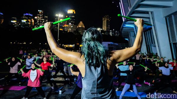 Seru-seruan Pound Fit, Bakar Kalori Sambil Tabuh Stik