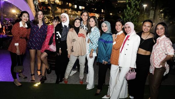 7 Foto Geng Cendol di Acara Olla Ramlan, Wulan Guritno Pamer Perut Rata