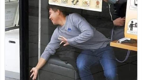 10 Foto Random yang Kocak dan Bikin Ikutan Nyengir
