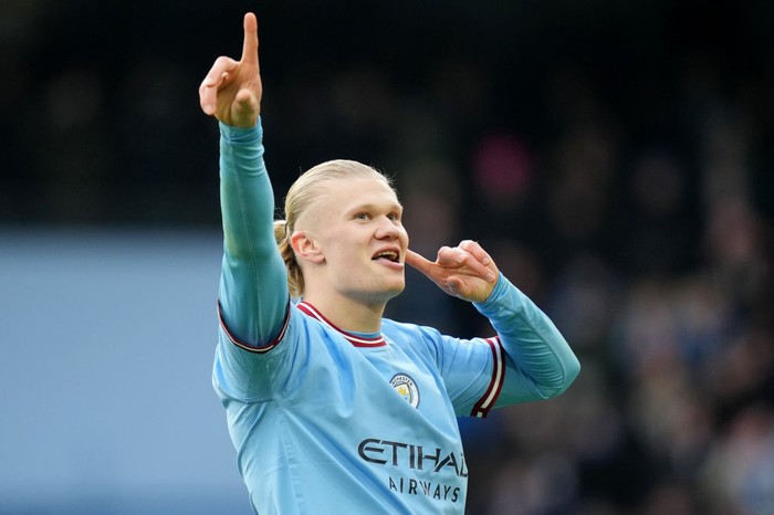 MANCHESTER, ENGLAND - JANUARY 22: Erling Haaland of Manchester City celebrates after scoring the teams second goal from the penalty spot during the Premier League match between Manchester City and Wolverhampton Wanderers at Etihad Stadium on January 22, 2023 in Manchester, England. (Photo by Tom Flathers/Manchester City FC via Getty Images)