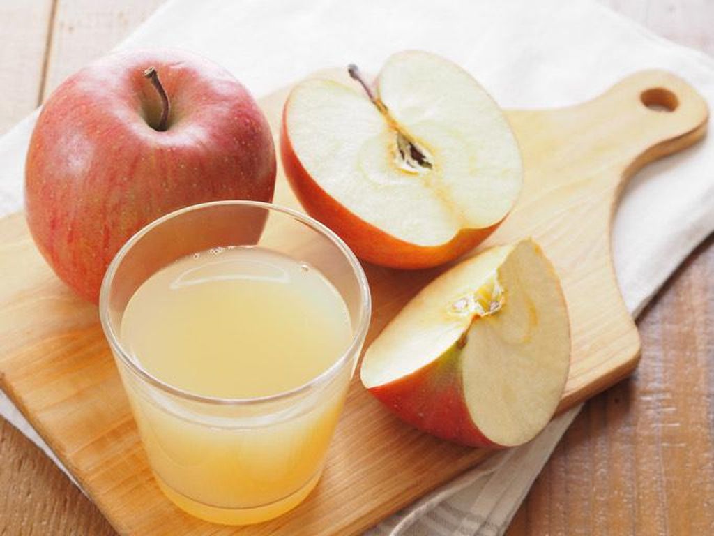 Rutin Minum Jus Apel Bisa Turunkan Berat Badan, Ini Alasannya Rutin Minum Jus Apel Bisa Turunkan Berat Badan, Ini Alasannya