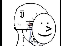 Fans Juventus pastinya sedih dengan hukuman itu. Tapi harus tetap setia dengan klub kesayangan dan, yang utama, terlihat tegar di luar! Foto: dok. Twitter