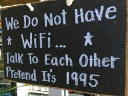 Sengaja Tak Sediakan Wifi, Kafe Ini Picu Perdebatan Pelanggan