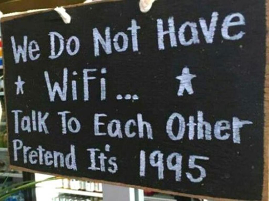 Sengaja Tak Sediakan Wifi, Kafe Ini Picu Perdebatan Pelanggan Sengaja Tak Sediakan Wifi, Kafe Ini Picu Perdebatan Pelanggan