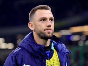 Nego dengan Skriniar Buntu, Inter Prioritaskan De Vrij