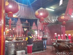 Begini Suasana Imlek di Vihara Dharma Bhakti Jakbar