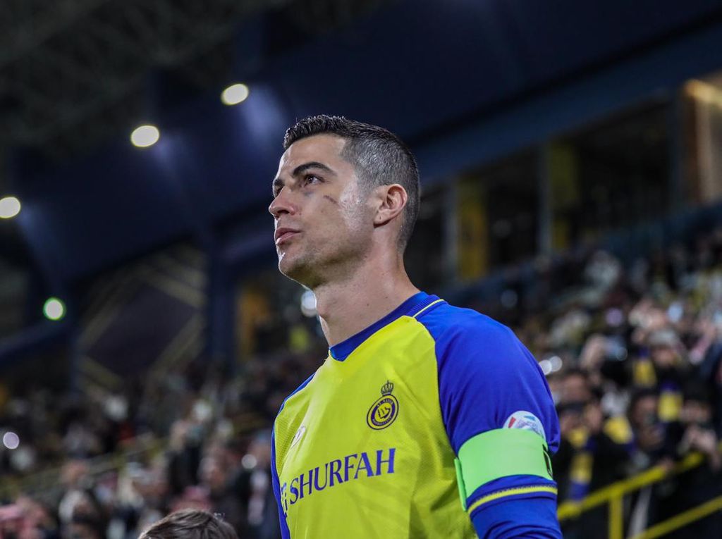Ronaldo Tetap Dipuji Meski Debut Tanpa Gol di Al Nassr