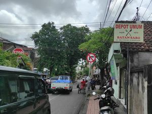 Depot Makanan Cina Legendaris di Kota Tua Denpasar, Langganan Pejabat Depot Makanan Cina Legendaris di Kota Tua Denpasar, Langganan Pejabat