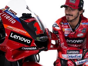Ada Nomor #63 dalam Nomor Balap #1 Bagnaia