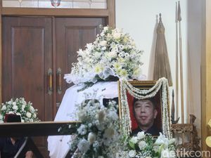 Jenazah Dubes RI di Italia M Prakosa Dimakamkan Hari Ini Jenazah Dubes RI di Italia M Prakosa Dimakamkan Hari Ini