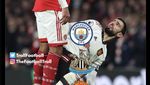 Meme Arsenal Libas MU: Nyaman di Pucuk, Nketiah kayak Henry!