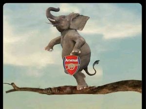 Meme Arsenal Libas MU: Nyaman di Pucuk, Nketiah kayak Henry! Meme Arsenal Libas MU: Nyaman di Pucuk, Nketiah kayak Henry!