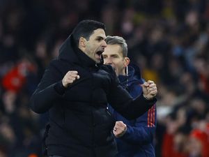 Emosionalnya Arteta Saat Arsenal Bungkam MU di Injury Time Emosionalnya Arteta Saat Arsenal Bungkam MU di Injury Time