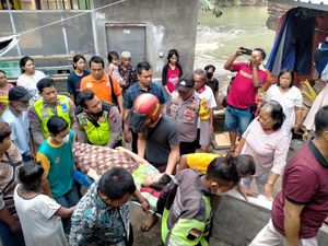 Perempuan di Jember Nekat Loncat dari Jembatan Diduga karena Depresi