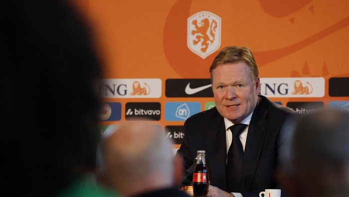 Soccer Football - Ronald Koeman is officially presented as national soccer coach of the Dutch national team - KNVB Campus, Zeist, Netherlands - January 23, 2023 New Netherlands coach Ronald Koeman during the presentation REUTERS/Piroschka Van De Wouw