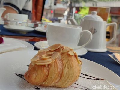 Keliling Bangkok Naik Bus Double Decker Berkaca Besar, Andai Jakarta Punya