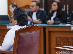 Lika-liku Vonis Mati Ferdy Sambo yang Kini Jadi Seumur Hidup Bui