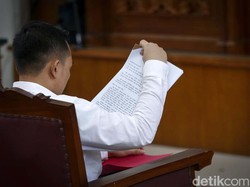 Bripka Ricky Minta Bebas dari Tuntutan 8 Tahun Bui dan Martabat Dipulihkan