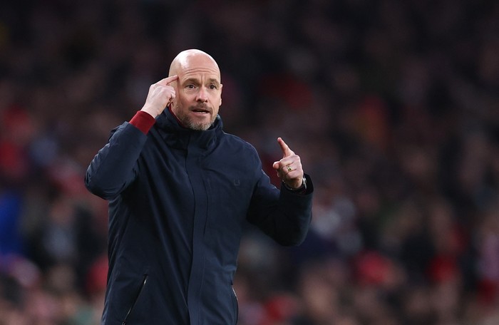 Soccer Football - Premier League - Arsenal v Manchester United - Emirates Stadium, London, Britain - January 22, 2023 Manchester United manager Erik ten Hag REUTERS/David Klein EDITORIAL USE ONLY. No use with unauthorized audio, video, data, fixture lists, club/league logos or live services. Online in-match use limited to 75 images, no video emulation. No use in betting, games or single club /league/player publications.  Please contact your account representative for further details.