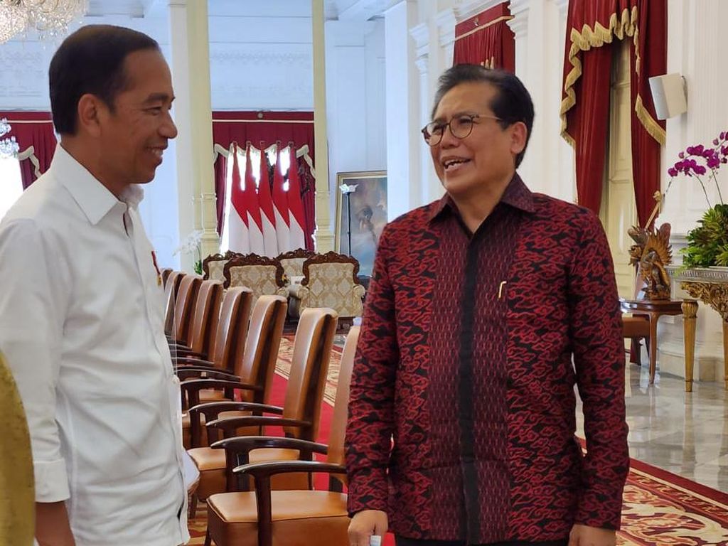 Fadjroel Rachman Temui Jokowi di Istana, Bahas Apa?