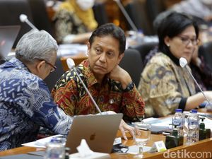 Menkes Anjurkan Warga Jabodetabek Olahraga Sore: Pagi Polusi Udara Tinggi Menkes Anjurkan Warga Jabodetabek Olahraga Sore: Pagi Polusi Udara Tinggi