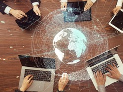 4 Karakteristik Globalisasi Beserta Pengertian dan Contohnya