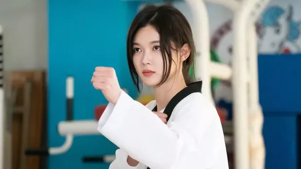 Kim Yoo Jung di Backstreet Rookie