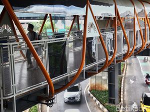Meski Belum Diresmikan, Skywalk Kebayoran Tetap Bisa Digunakan Meski Belum Diresmikan, Skywalk Kebayoran Tetap Bisa Digunakan