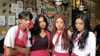 Begini Juteknya Naura Ayu Saat Jadi Pelayan di Karens Diner