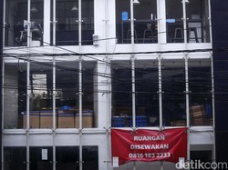Tips Biar Gedung Kantor Nggak Diisi Hantu