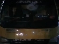 Dua Aksi Pelemparan Kaca Terjadi di Lamongan, Satu Truk Oleng Tabrak Pohon