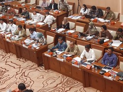 Memperjelas Arah RUU EBET