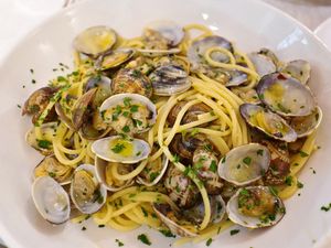 Resep Spaghetti Tumis Kerang yang Gurih Harumnya Nampol Resep Spaghetti Tumis Kerang yang Gurih Harumnya Nampol