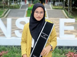 Kuliah Sambil Kerja, Peraih IPK 3,97 di Unsoed Lulus Sarjana 3 Tahun