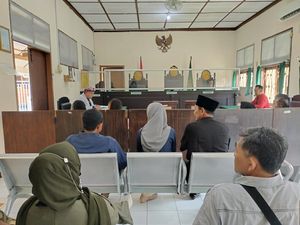 Putri Bantah Ortunya Disebut Main-main Soal Pernikahan: Alasan Mengada-ada Putri Bantah Ortunya Disebut Main-main Soal Pernikahan: Alasan Mengada-ada
