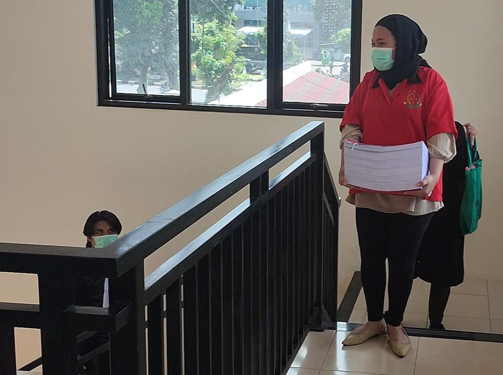 Siti Aisyah Didakwa Tipu dan Gelapkan Duit Ratusan Mahasiswa IPB