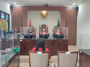 Siti Aisyah Penipu Ratusan Mahasiswa IPB Jalani Sidang Dakwaan Siti Aisyah Penipu Ratusan Mahasiswa IPB Jalani Sidang Dakwaan