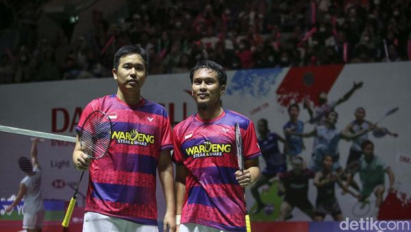 The Daddies Pulangkan Pasangan Jepang Koga/Saito
