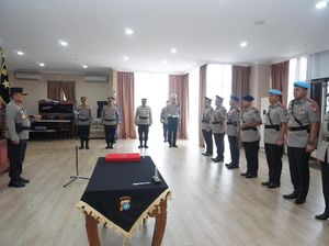 Kapolda Kepri Lantik Dansat Brimob-Kabid Propam yang Baru