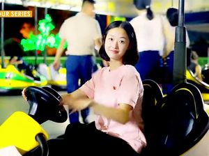 Viral Vlogger Korea Utara Pamer Keseharian di Pyongyang, Disebut Settingan Viral Vlogger Korea Utara Pamer Keseharian di Pyongyang, Disebut Settingan