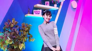 8 Foto Terbaru Ayu Ting Ting Makin Mirip Eonni Korea, Tampil Bak Anak SMA