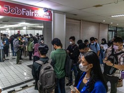 Menaker Sebut Sekitar 12 Persen Pengangguran Sarjana-Diploma, Kok Bisa?