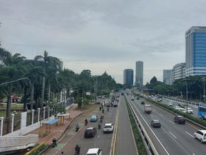 Demo Perangkat Desa Bubar, Lalin Depan Gedung DPR Kembali Lancar Demo Perangkat Desa Bubar, Lalin Depan Gedung DPR Kembali Lancar
