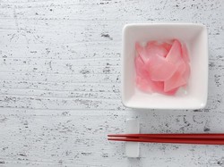 4 Fakta Gari, Acar Jahe Merah yang Tidak untuk Dimakan Bareng Sushi