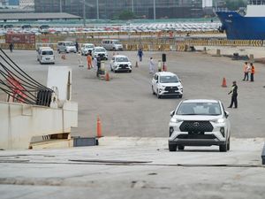 Penjualan Mobil Turun, Segini Angka Paling Buruk yang Tercapai sampai Akhir Tahun Penjualan Mobil Turun, Segini Angka Paling Buruk yang Tercapai sampai Akhir Tahun