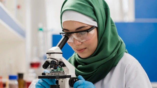 Staf LSM perempuan Afganistan kembali bekerja di tengah larangan Taliban